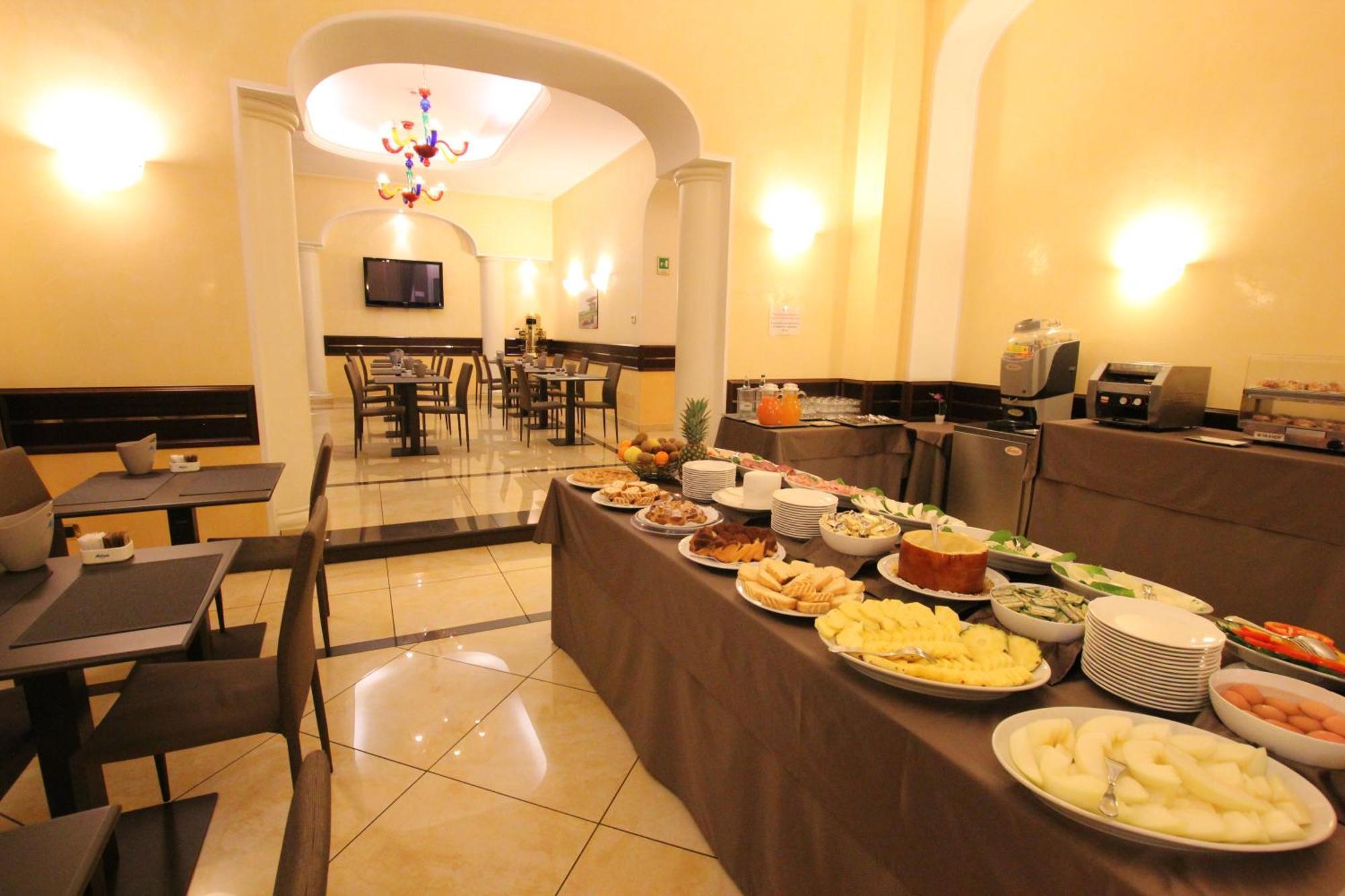 โรงแรมโมกินบา บาเวียรา มิลาน ภายนอก รูปภาพ